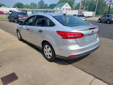 2016 Ford Focus S
