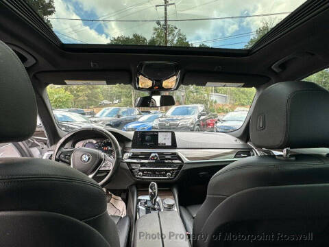 2018 BMW 5 Series 530i