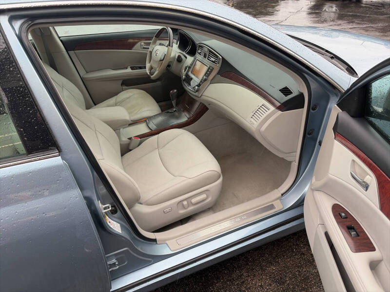 2011 Toyota Avalon Limited