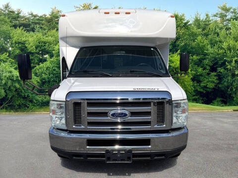 2016 Ford E-Series E-450 SD