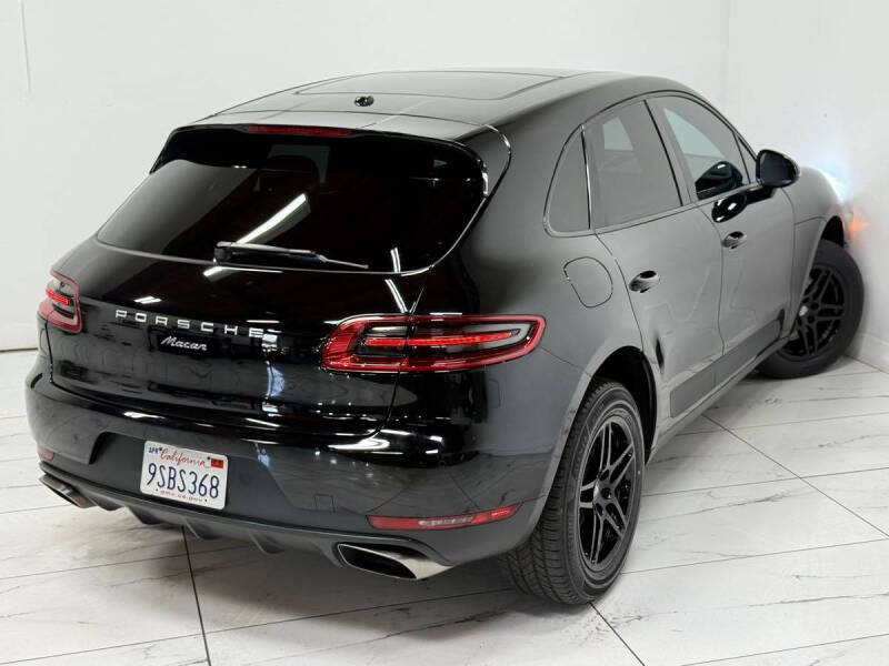 2018 Porsche Macan