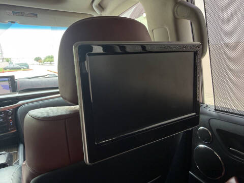 2017 Lexus LX 570
