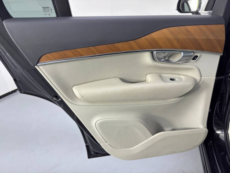 2021 Volvo XC90 Recharge T8 Inscription Expression 7P