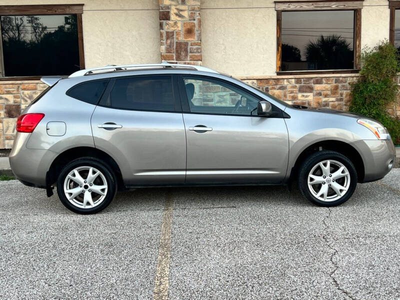 2009 Nissan Rogue S photo 7