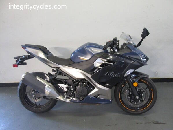 2023 Kawasaki Ninja® 400 ABS