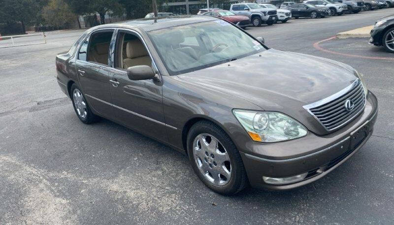 2004 Lexus LS 430