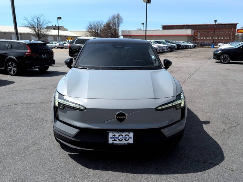2026 Volvo EX30 Twin Plus