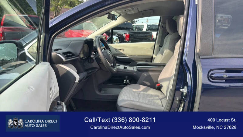 2021 Toyota Sienna LE 8-Passenger