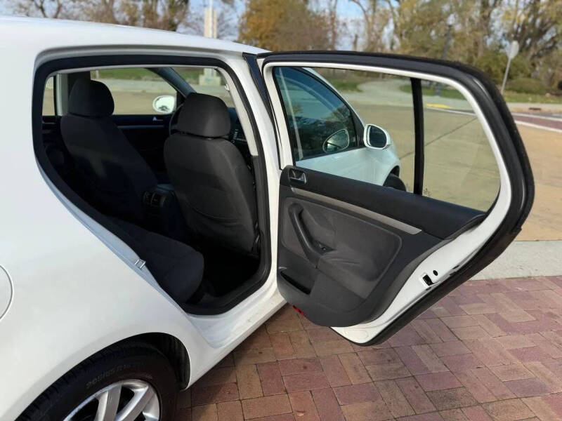 2009 Volkswagen Rabbit S PZEV