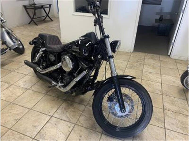 2014 Harley-Davidson FXDB103 / Dyna Street Bob