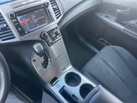 2013 Toyota Venza LE