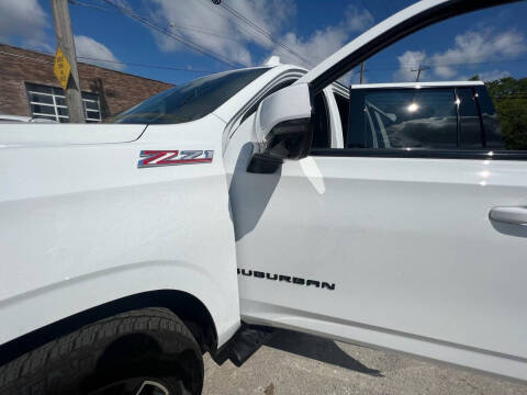 2023 Chevrolet Suburban Z71