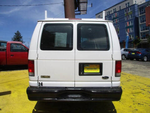 2001 Ford E-Series E-150