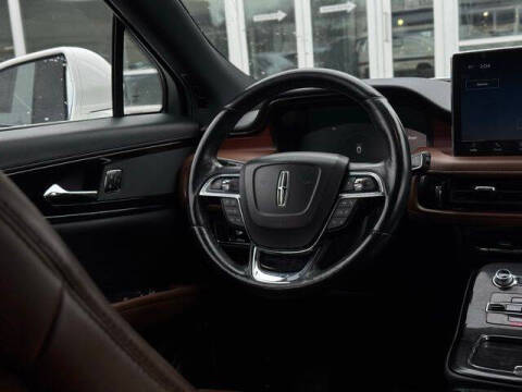 2023 Lincoln Nautilus Reserve