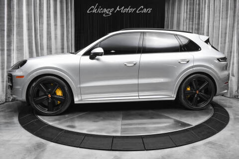 2025 Porsche Cayenne GTS