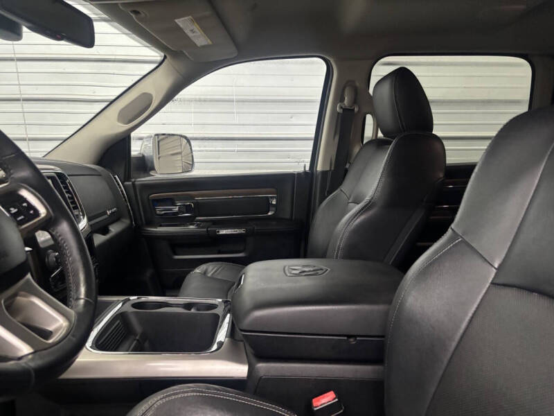 2017 RAM 3500 Laramie