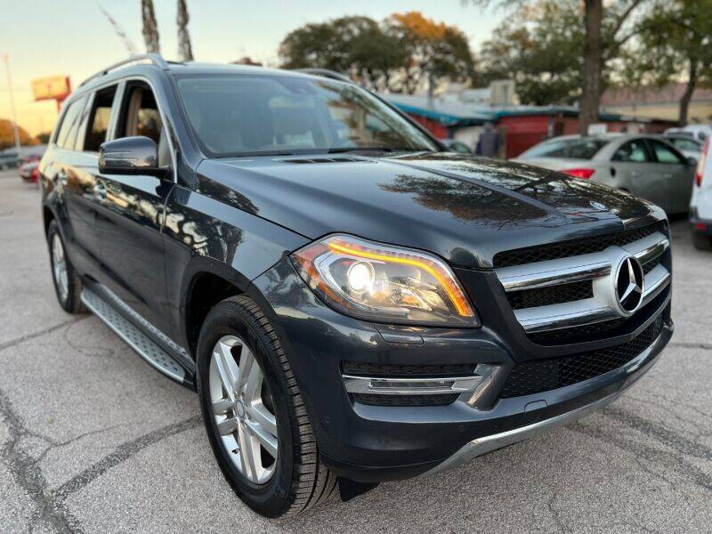 2013 Mercedes-Benz GL-Class for sale at AWESOME CARS LLC in Austin TX