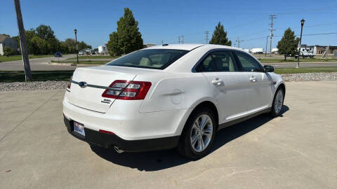 2014 Ford Taurus SEL