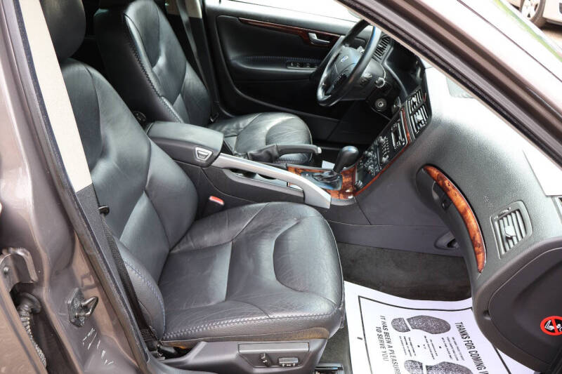 2007 Volvo XC70