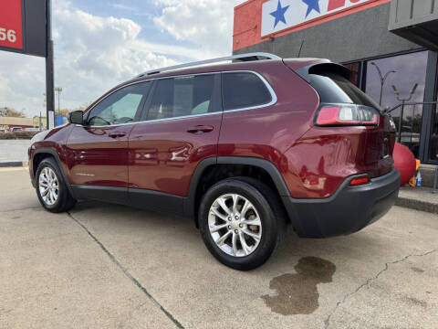 2019 Jeep Cherokee Latitude