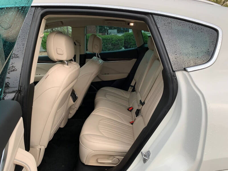 2017 Maserati Levante S