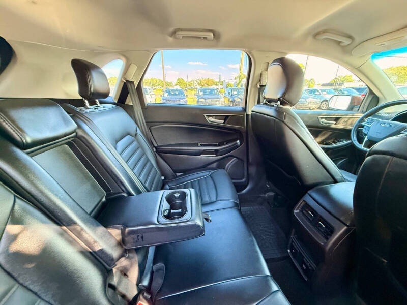 2017 Ford Edge SEL