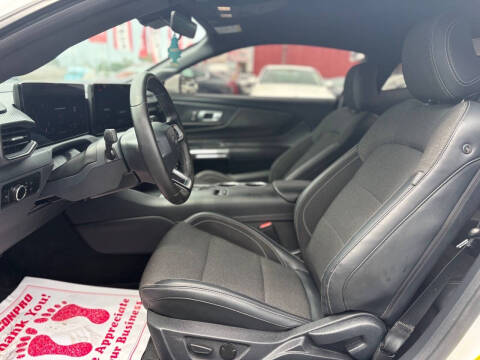 2024 Ford Mustang EcoBoost Premium