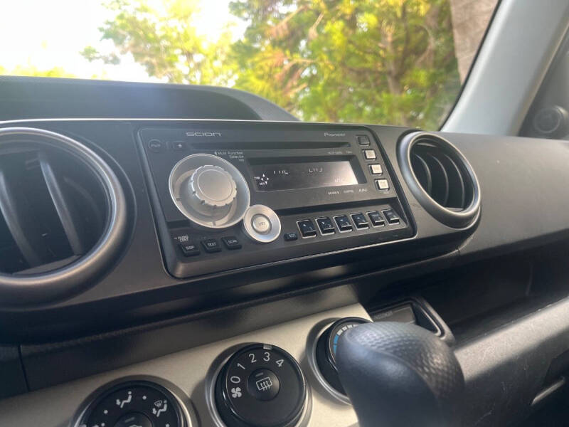 2010 Scion xB