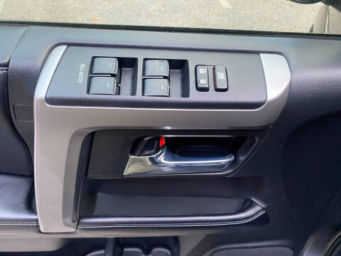 2017 Toyota 4Runner SR5