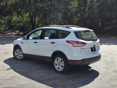 2015 Ford Escape S