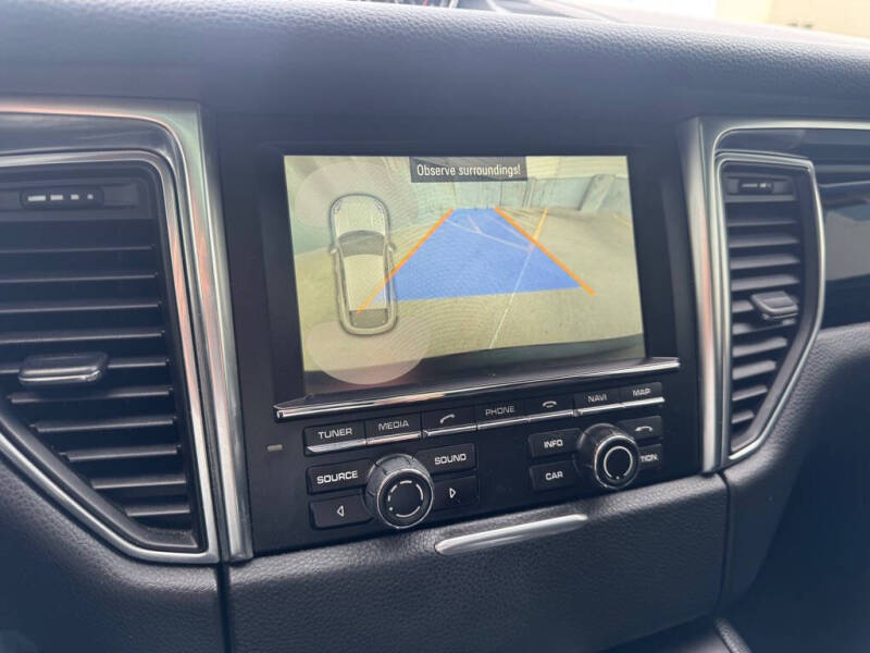 2016 Porsche Macan S