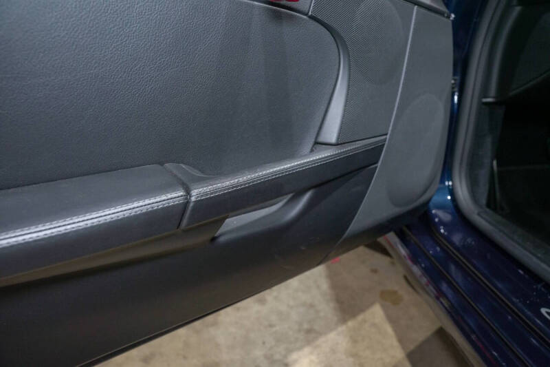 2012 Porsche Cayman R