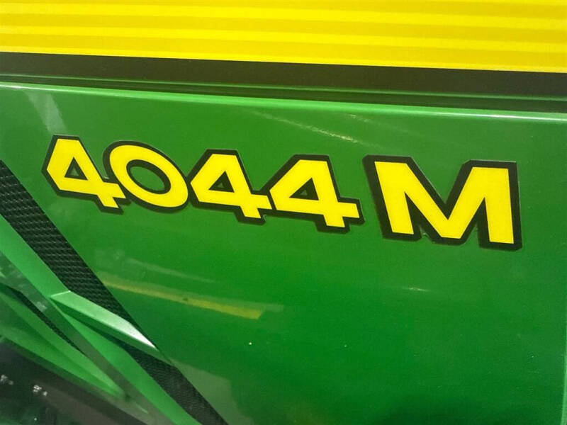 2021 John Deere 4044 M
