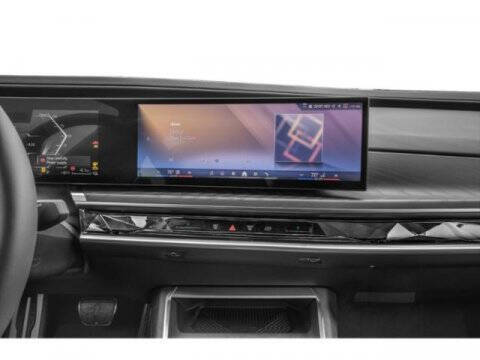 2025 BMW 7 Series 750e xDrive