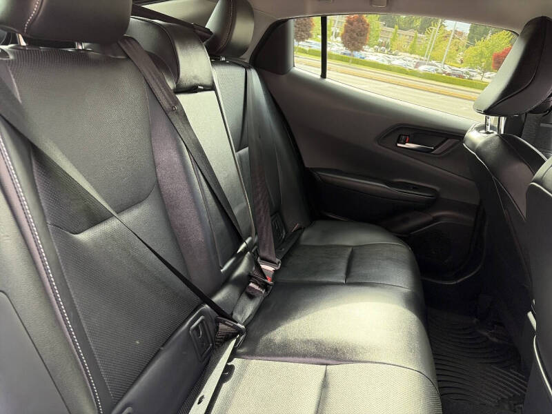 2023 Toyota Prius XLE