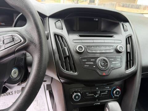 2017 Ford Focus SE