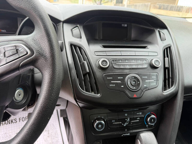 2017 Ford Focus SE