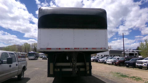 2004 Cargo Craft 38'  CARGO 9' CIELING