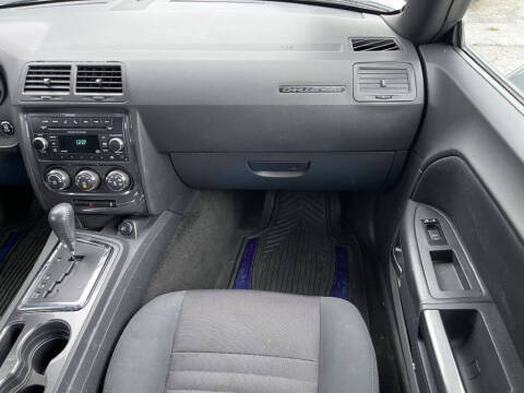 2012 Dodge Challenger SXT
