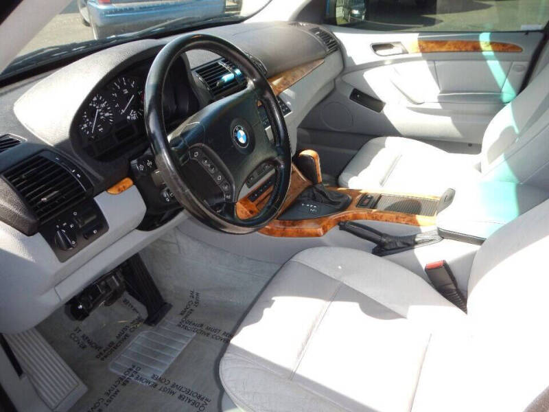 2001 BMW X5 3.0i