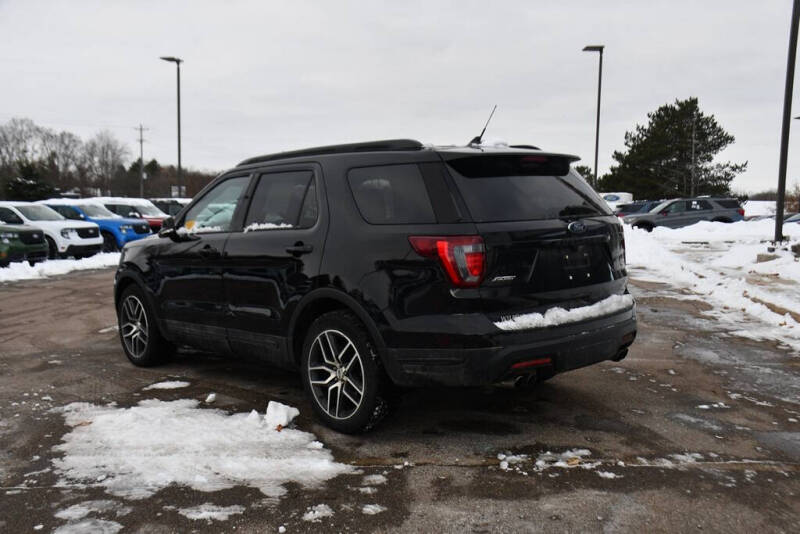 2019 Ford Explorer Sport