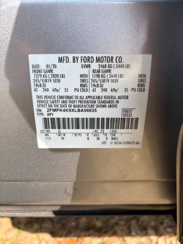 2020 Ford Edge Titanium