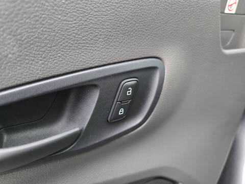 2020 Ford Transit 150 XL