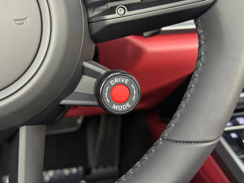 2025 Porsche 911 Carrera