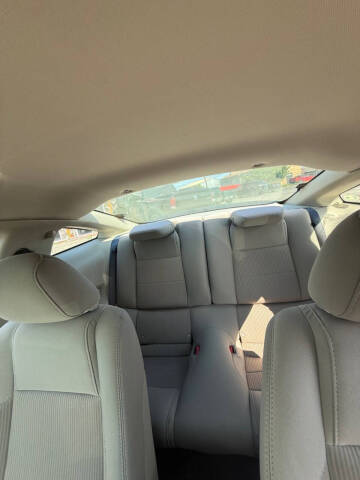 2011 Ford Mustang V6