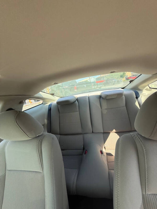 2011 Ford Mustang V6