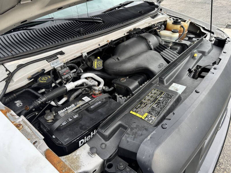 2013 Ford E-Series E-150