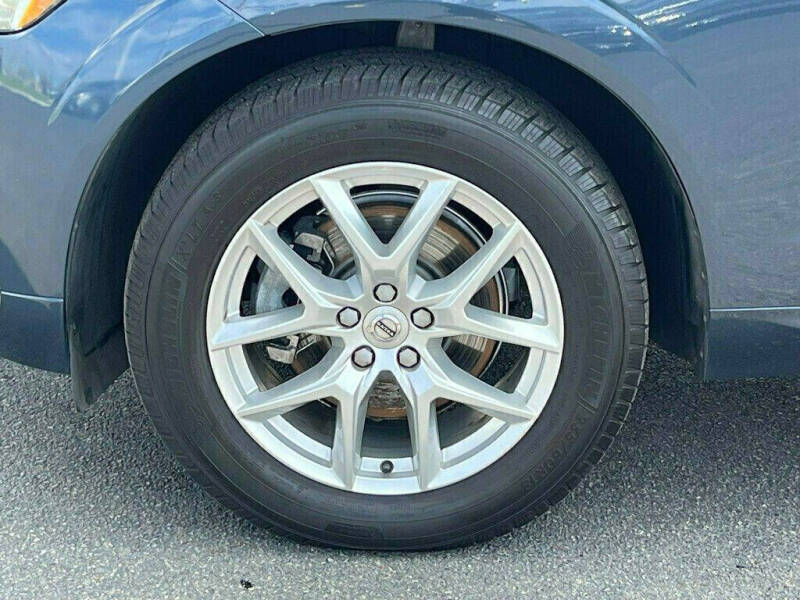 2018 Volvo XC60 T5 Momentum