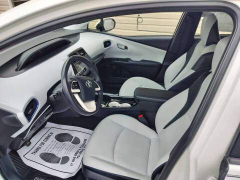 2017 Toyota Prius Four Touring