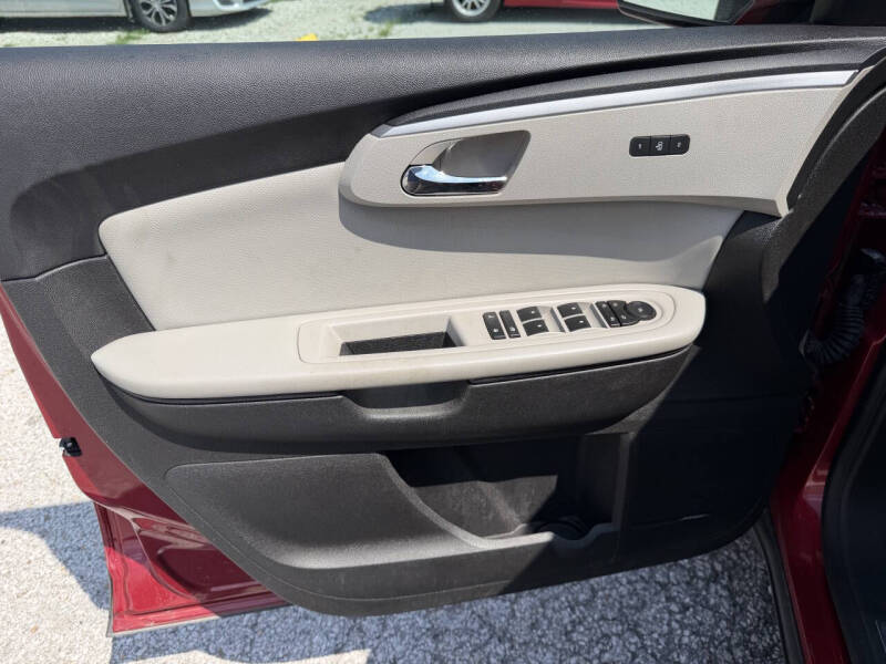 2012 Chevrolet Traverse LTZ